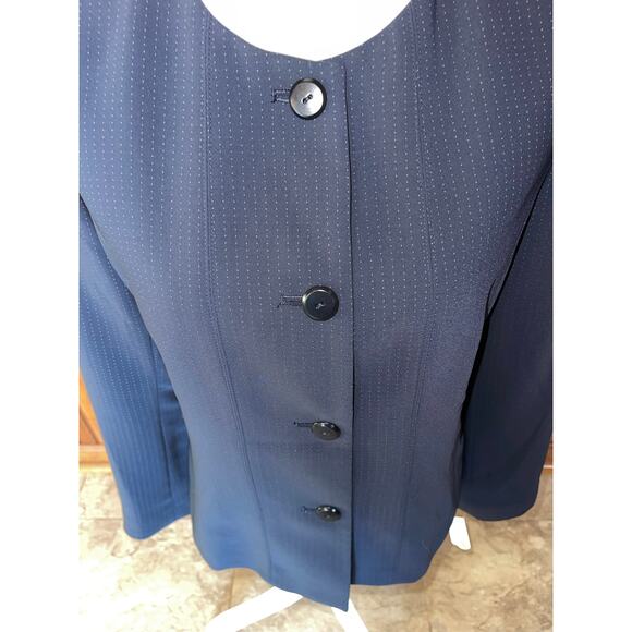 NWT Womens Talbots Navy Small White Dot Button Down Blazer Suit Jacket 8 Petite - Picture 3 of 8